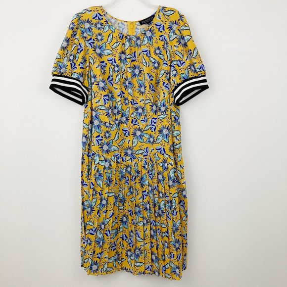 Eloquii Dresses & Skirts - NWT Eloquii Floral Short Sleeve Dress Size 20 Yellow Pleated Black White Trim